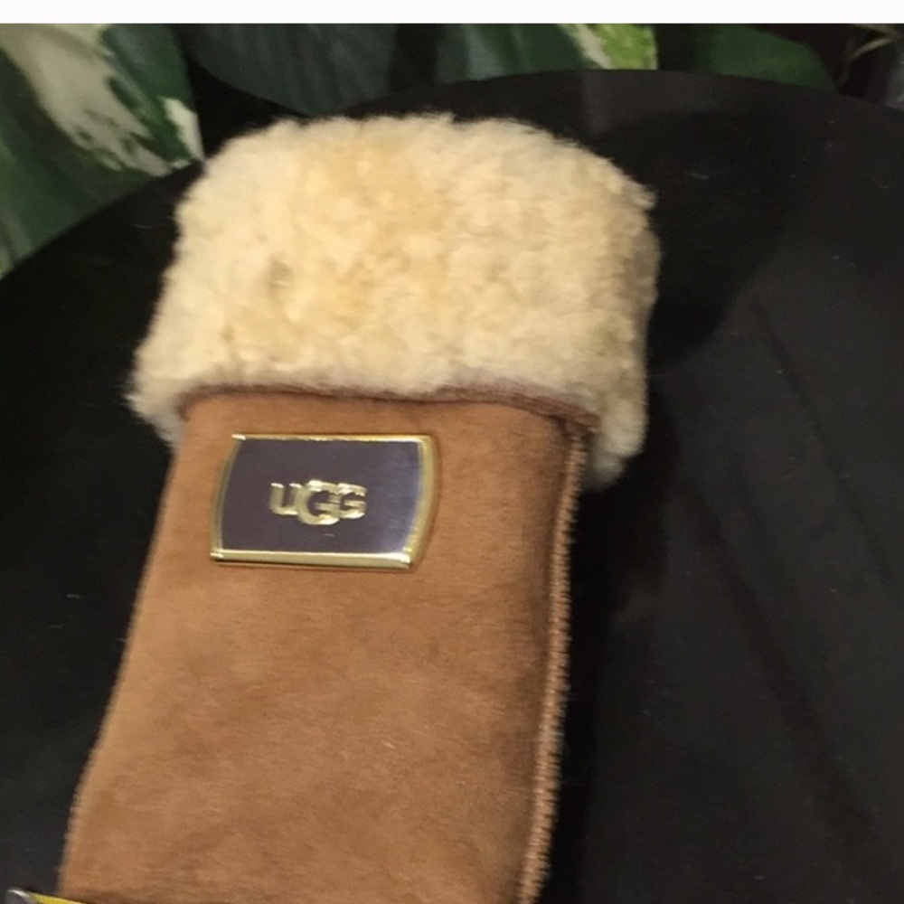 UGG key chain
